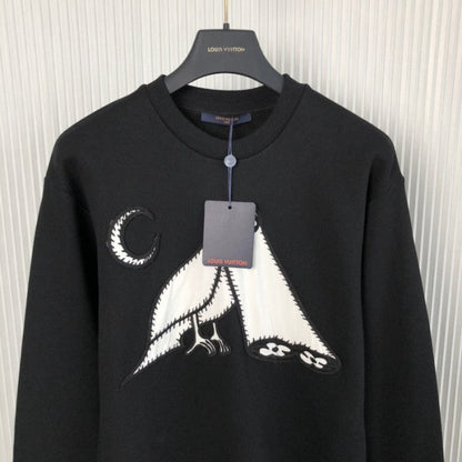 Louis Vuitton LV Comics Owl Patch Crewneck 1AB4VS