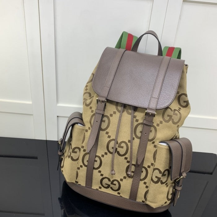 Gucci Backpack with jumbo GG ý678829