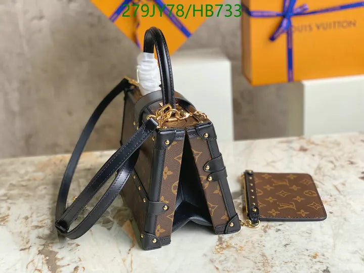 Louis Vuitton LV Unisex Petite Malle V. Bag