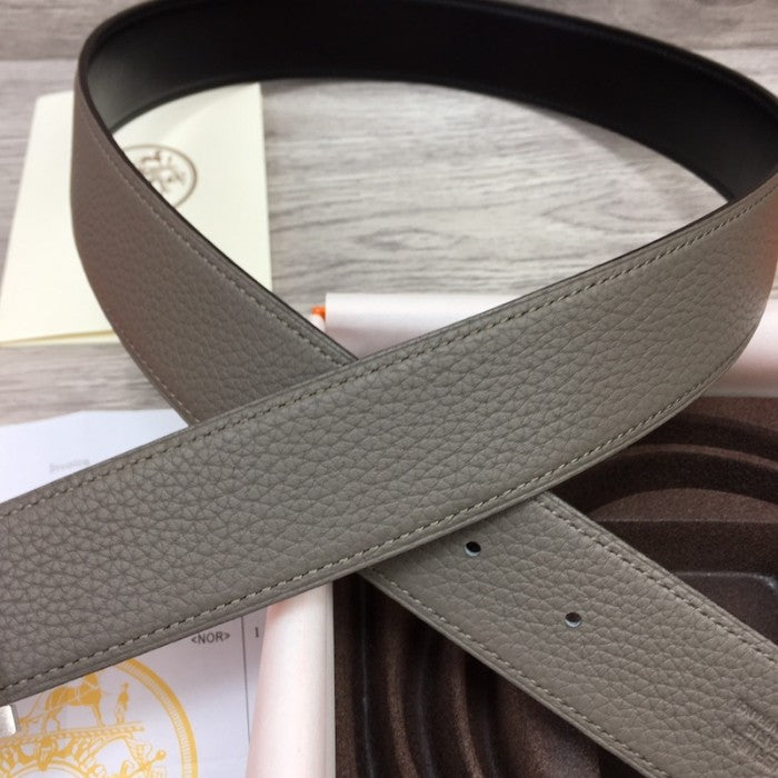 Hermes Men's Reversible Togo Leather 38MM Belt Grey / Silver