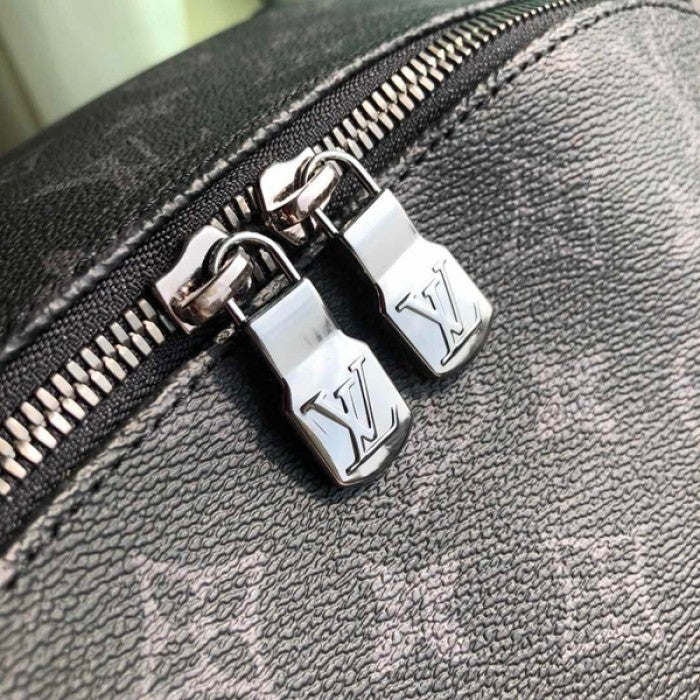 LV discovery backpack pm monogram eclipse M43186