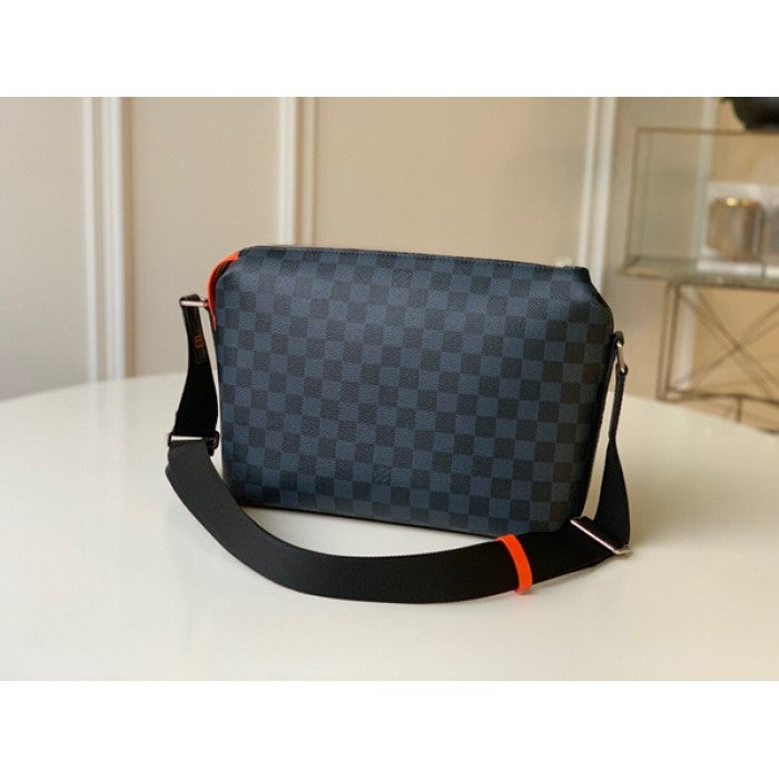 LV damier cobalt race discovery messenger PM bag N40159