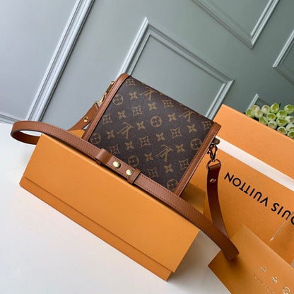 LV Monogram Canvas Mini Dauphine M44580