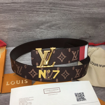 Louis Vuitton LV Pyramide Trunk L’Œil 40MM Reversible Belt M0499V