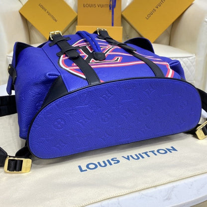 Louis Vuitton Christopher MM Backpack LV M21104