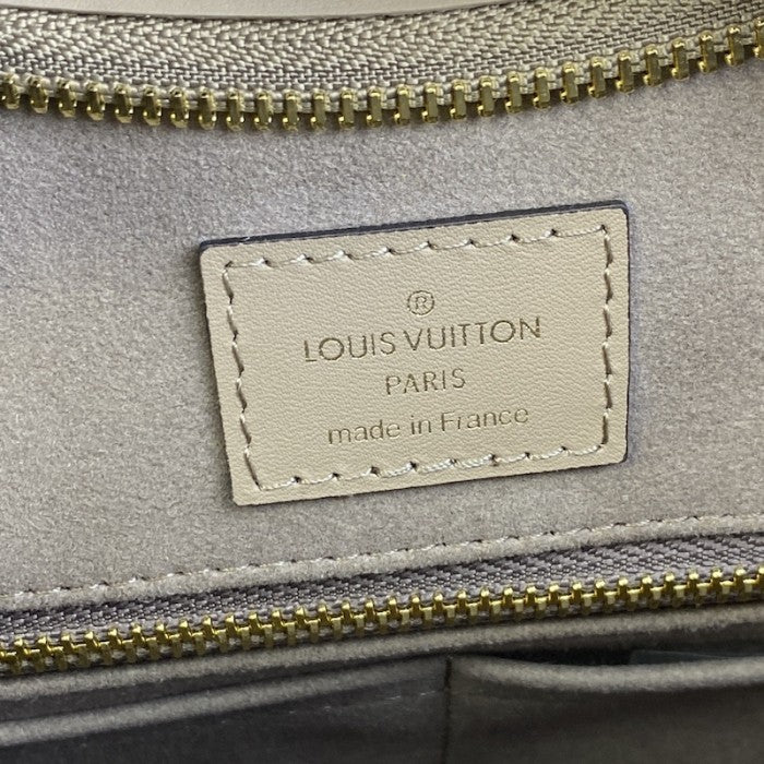 Louis Vuitton Monogram Empreinte CarryAll MM Bag LV M46292