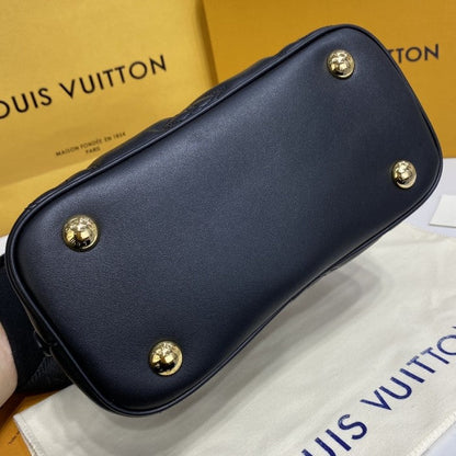 Louis Vuitton Alma BB Bag LV M59793