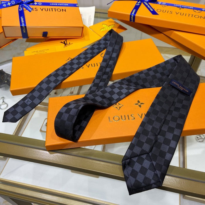 Louis Vuitton Damier Classique Tie Black M78752