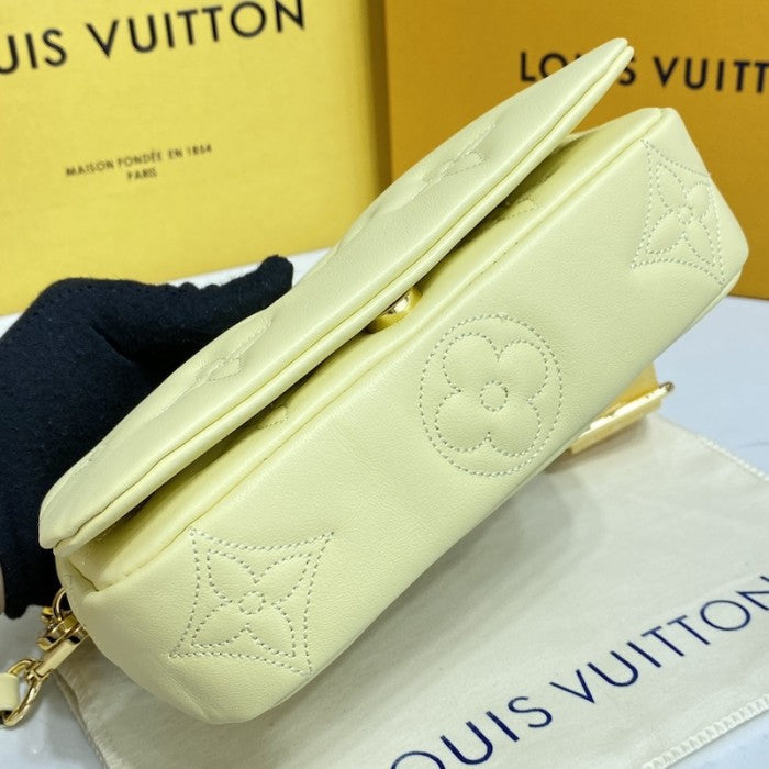 Louis Vuitton Bubblegram Wallet on Strap LV M81400