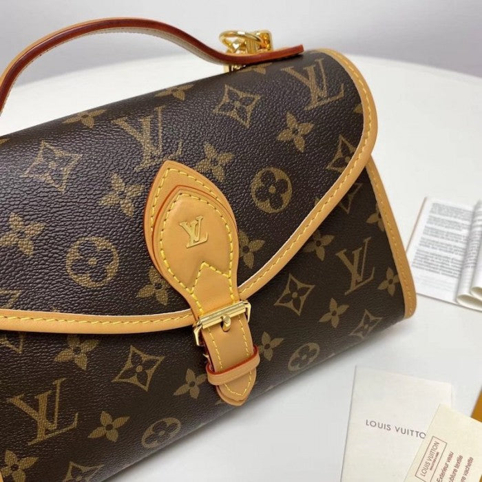 LV monogram canvas ivy handbags M44919