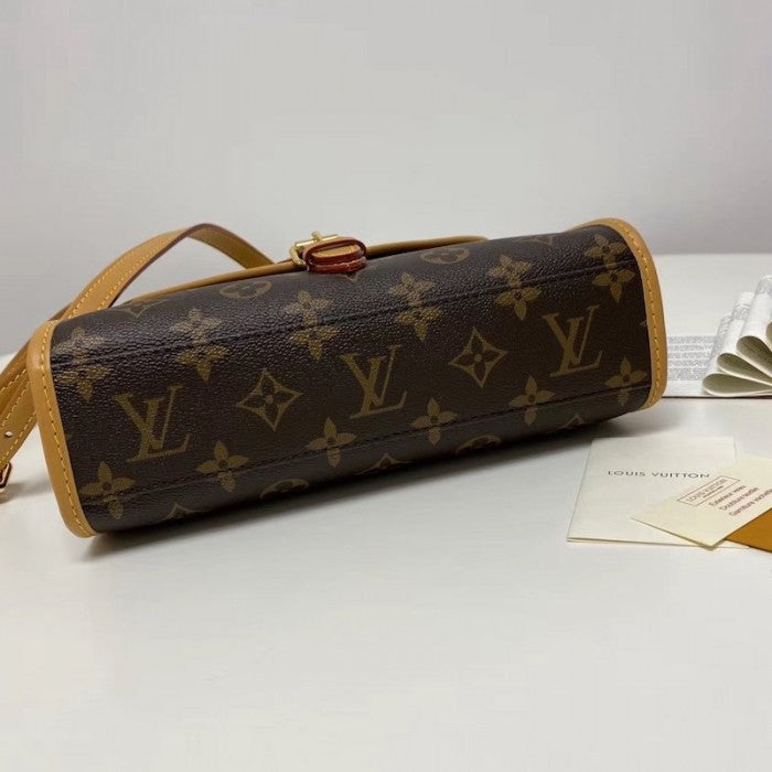 LV monogram canvas ivy handbags M44919