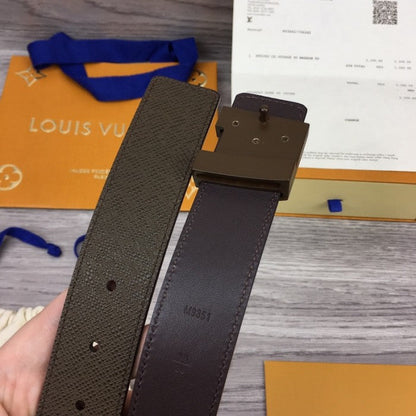 Louis Vuitton Initiales 35mm Taiga Leather Belt M9351