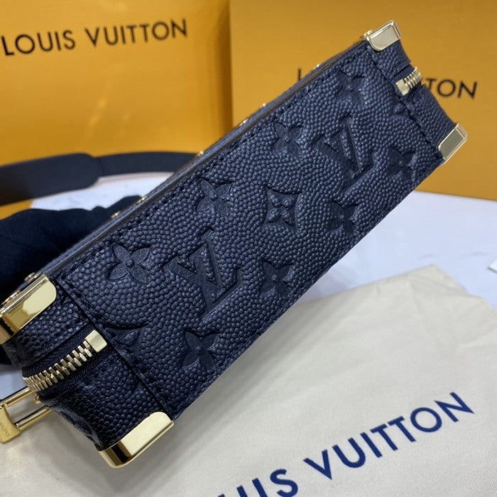 LVxNBA LV Monogram Embossed Handle Trunk M57971