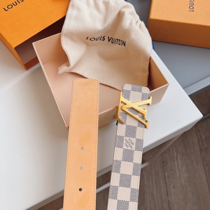 Louis Vuitton Damier Azur Initiales Belt M9609